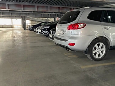 zelenaya moika parking prospect geroev 24 3